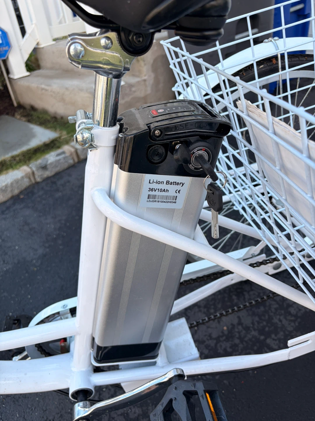 Adult Electric Tricycle with Large Basket - photo 2