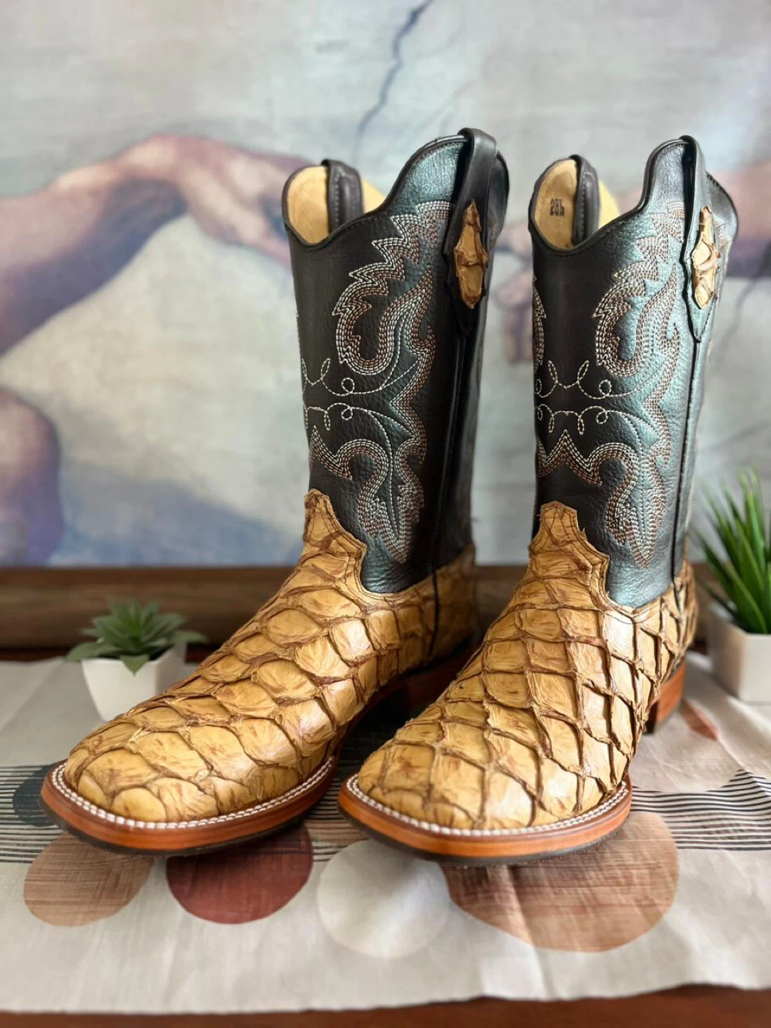 Premium Pirarucú (Arapaima) Exotic Boot & Belt Combo - photo 2