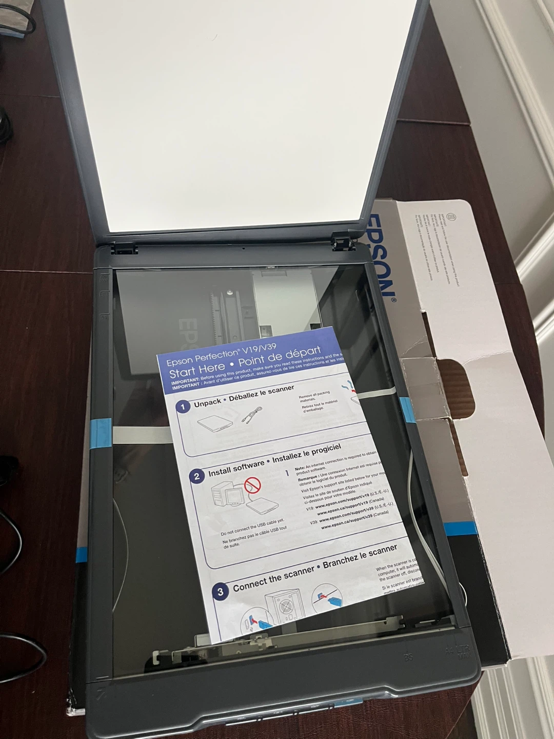 Epson Perfection V39 Color Scanner - photo 2