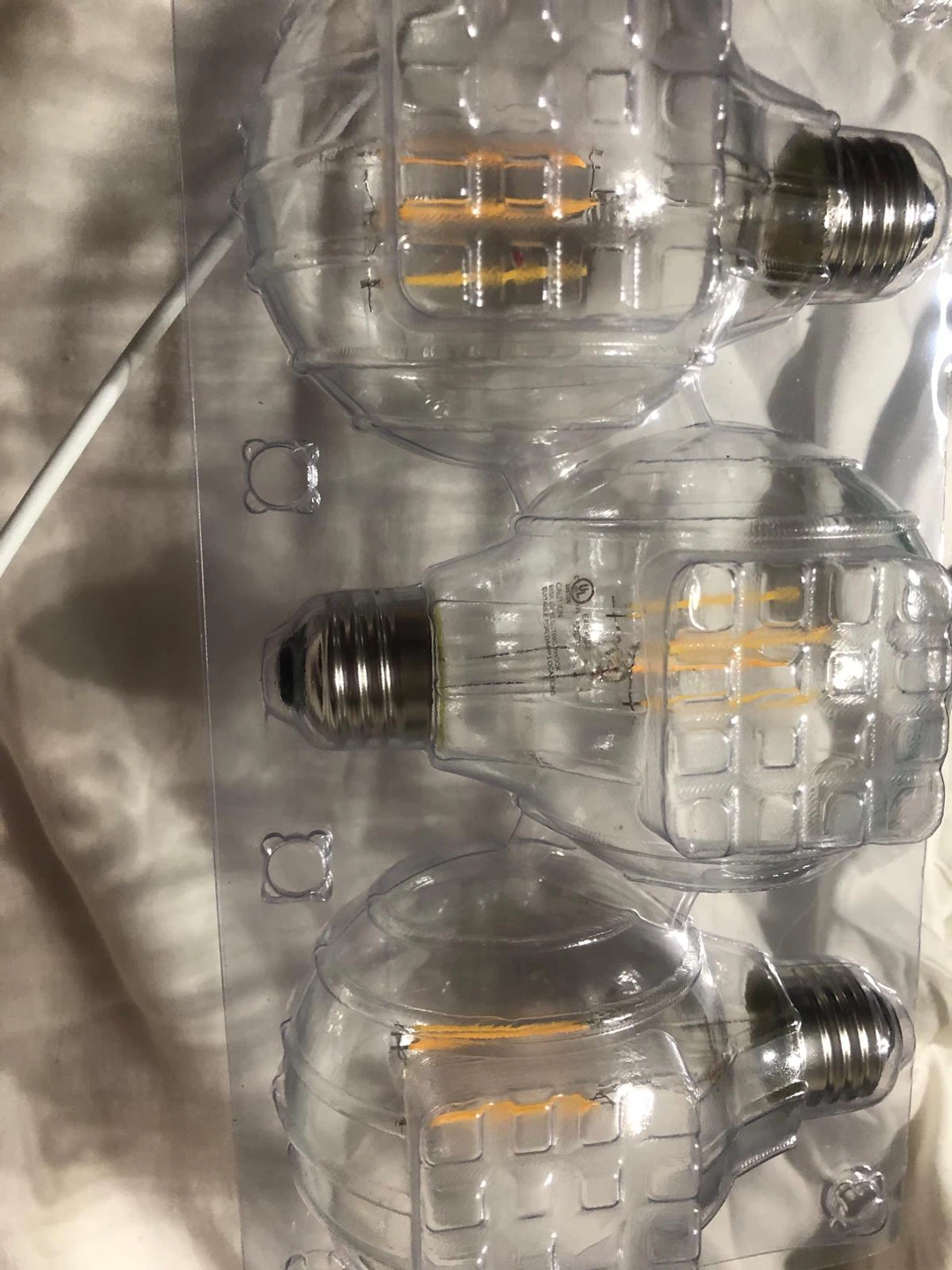 New-MASTERY MART LED Light Bulbs - 6 Pack