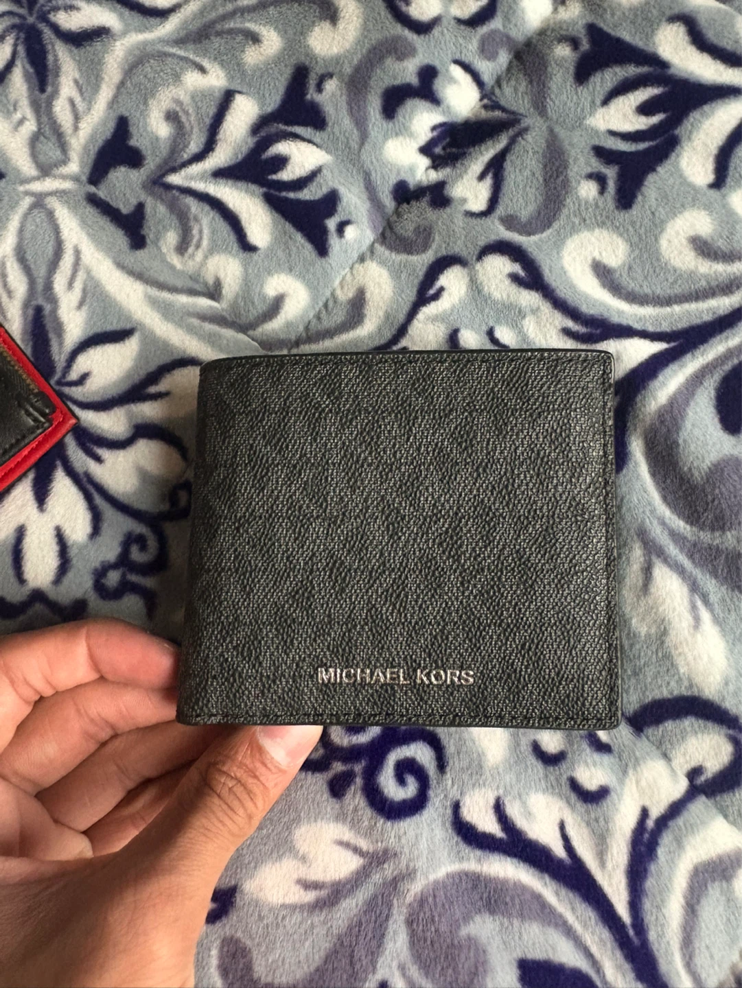 Michael Kors Bi-fold Wallet