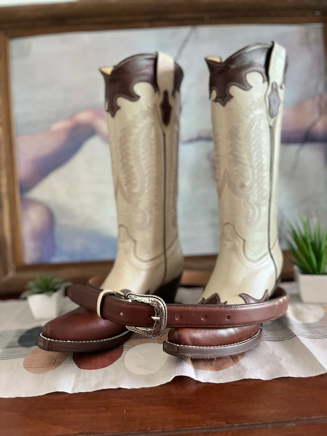 Women’s Two-Tone Western Boot & Belt Combo