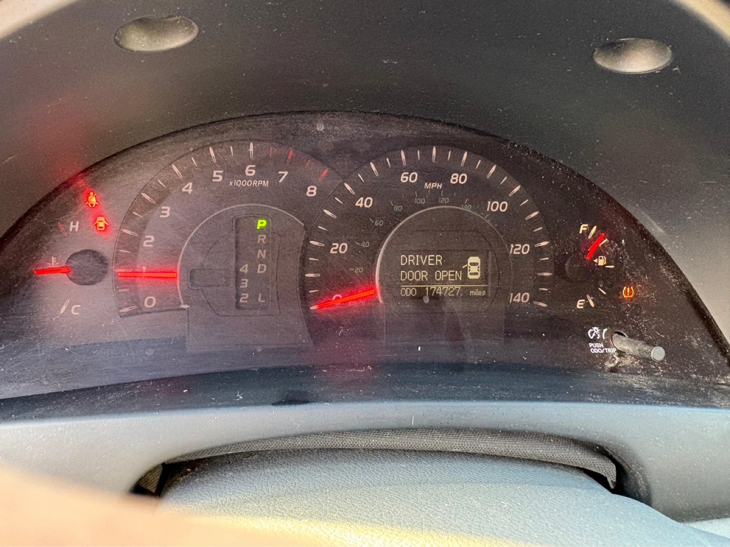 White Toyota Camry LE - 174,727 Miles - photo 5