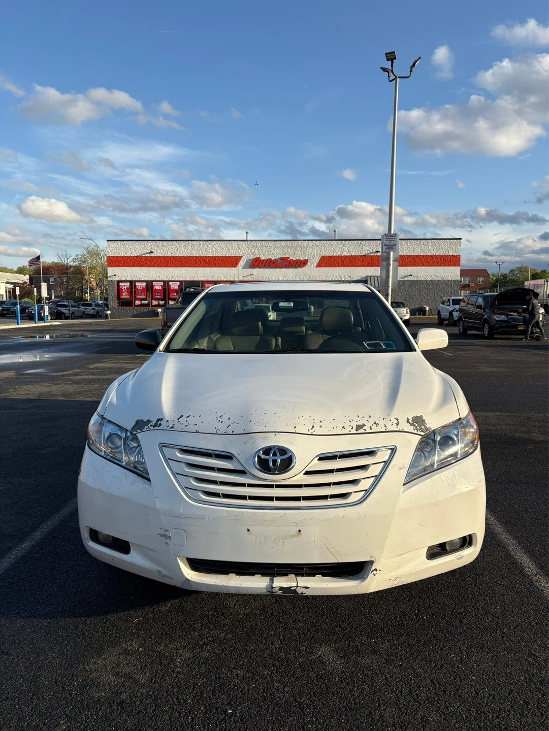 White Toyota Camry LE - 174,727 Miles