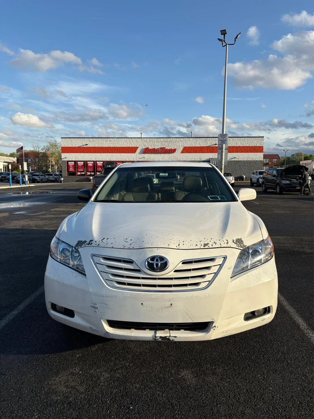 White Toyota Camry LE - 174,727 Miles