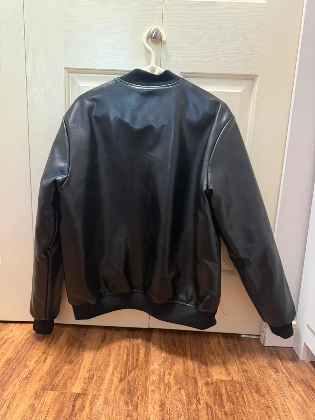Forever 21 Men's Black Faux Leather Bomber Jacket - Size Medium - photo 2