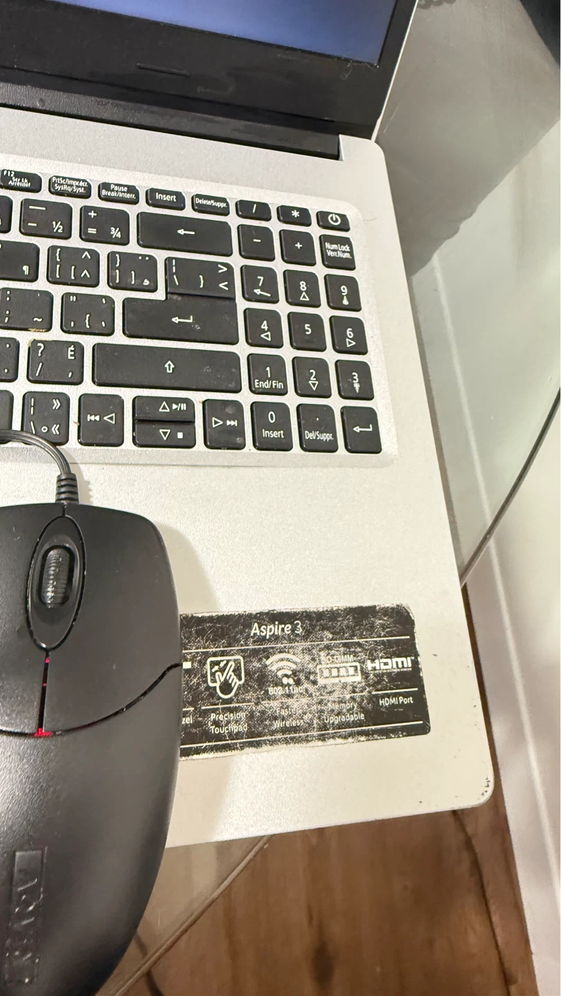 Acer Aspire 3 Laptop - photo 2