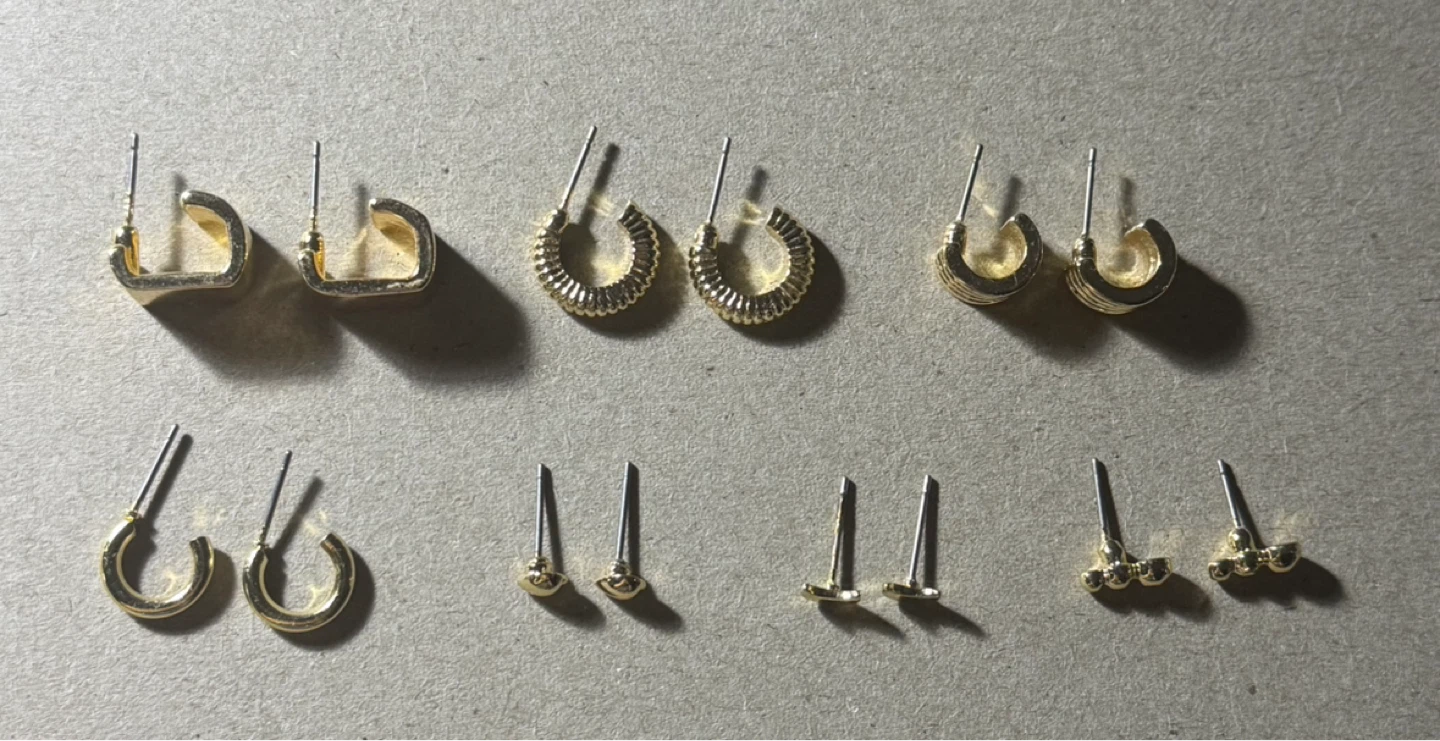 Assorted Gold Tone Stud Earrings Bundle