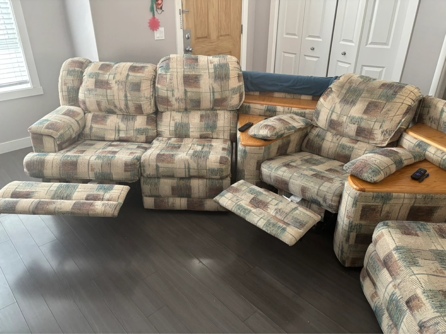 Sectional Sofa with Recliners - photo 3