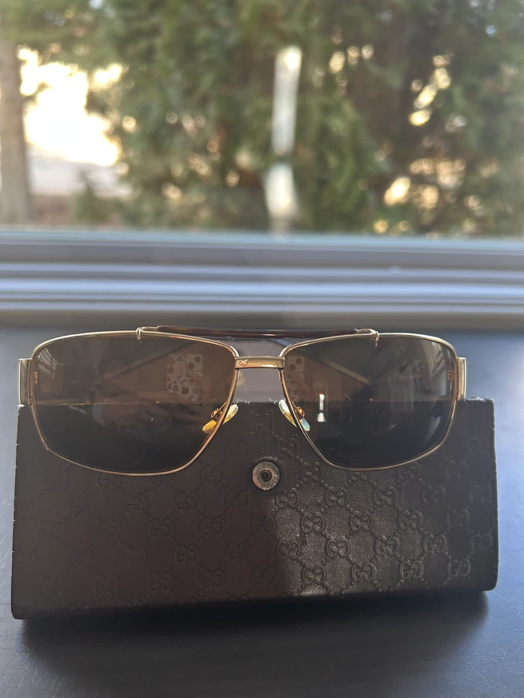 Gucci Sunglasses with Case - photo 4
