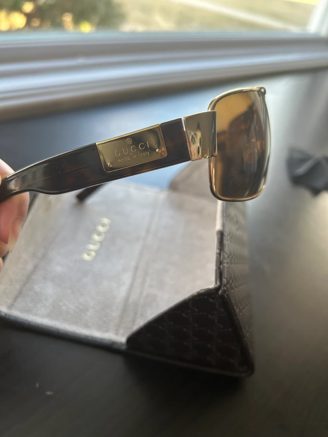 Gucci Sunglasses with Case - photo 5