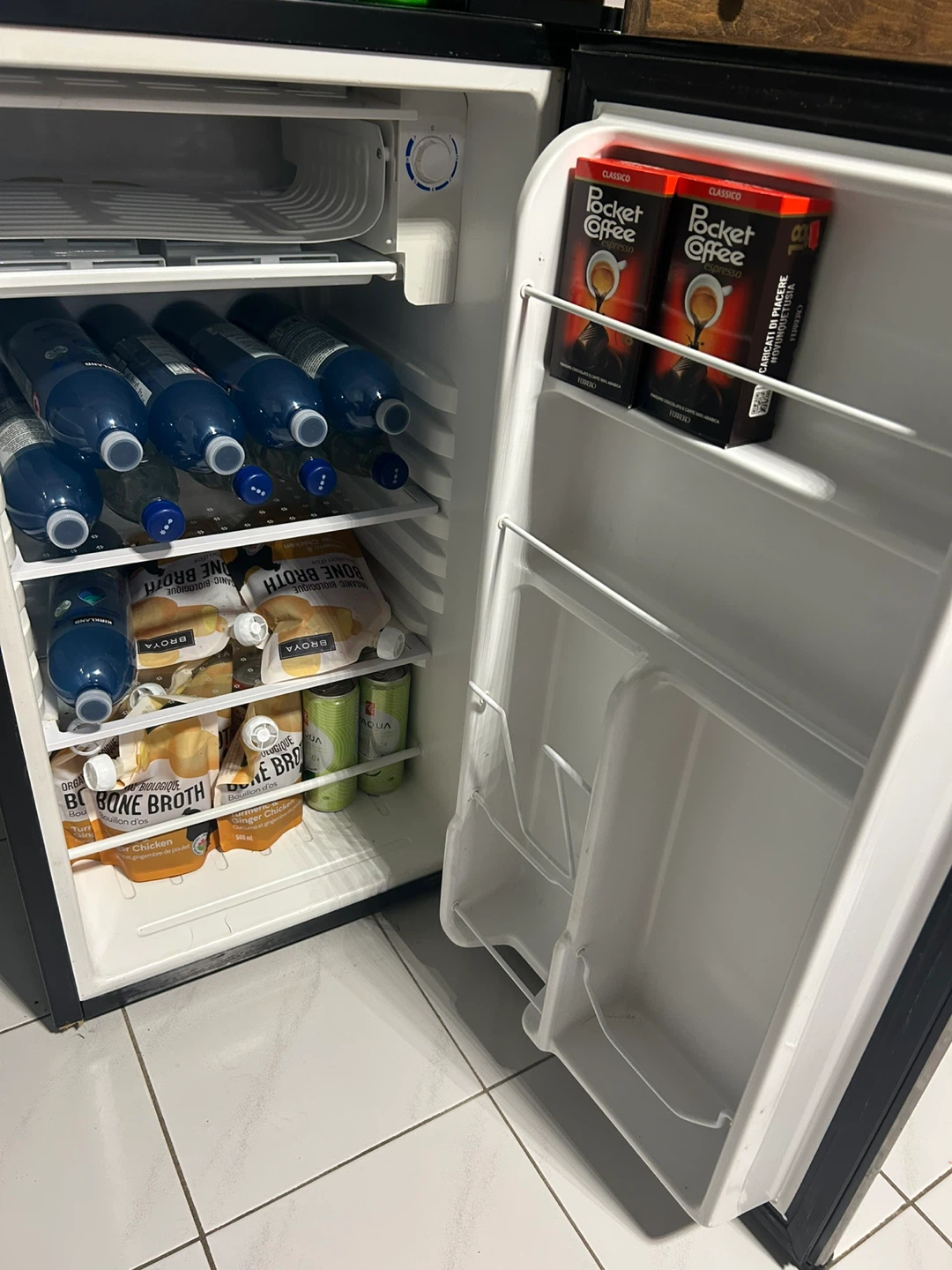 RCA Mini Fridge - photo 2