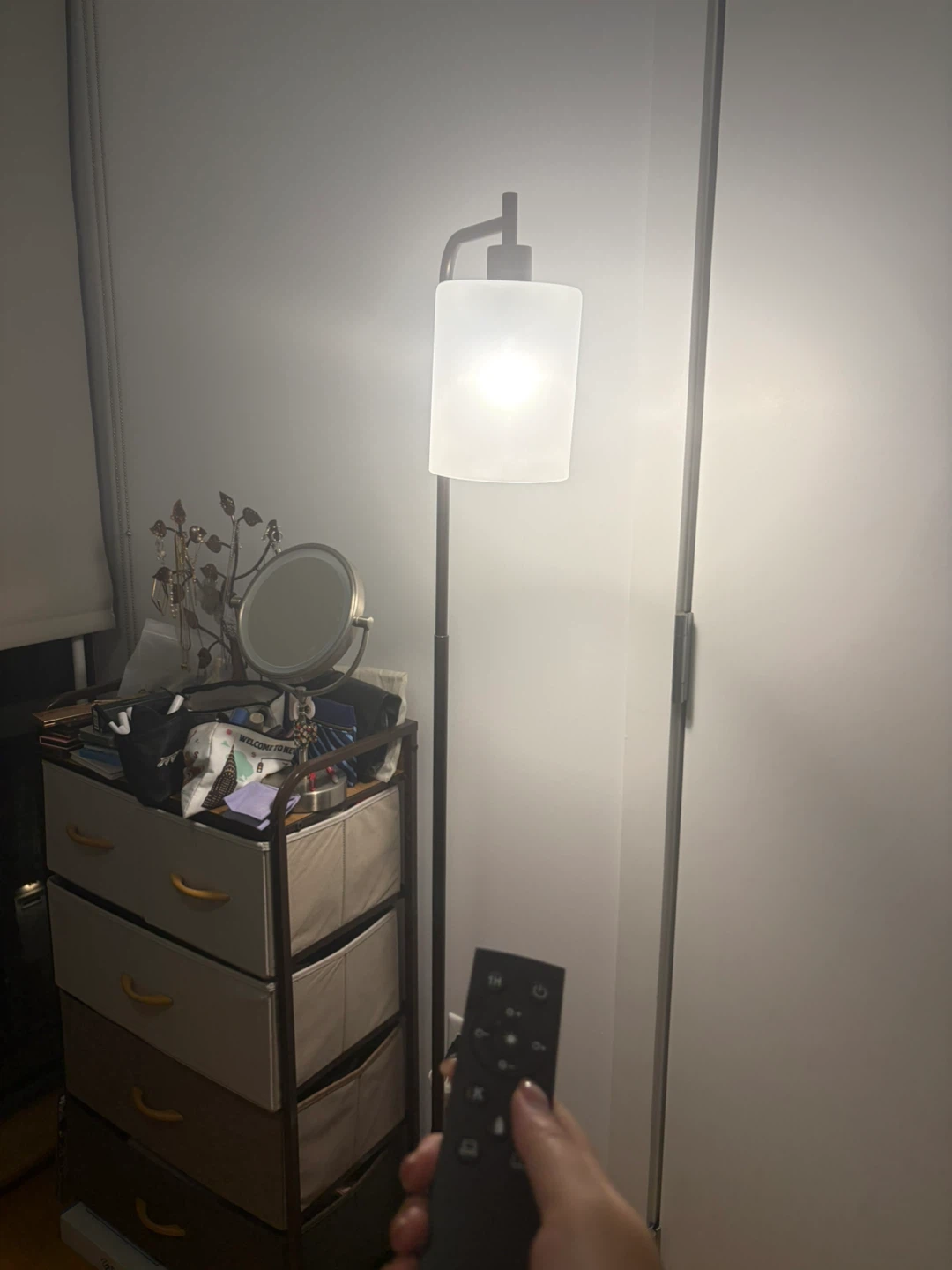 Floor Lamp with multiple light settings - photo 3
