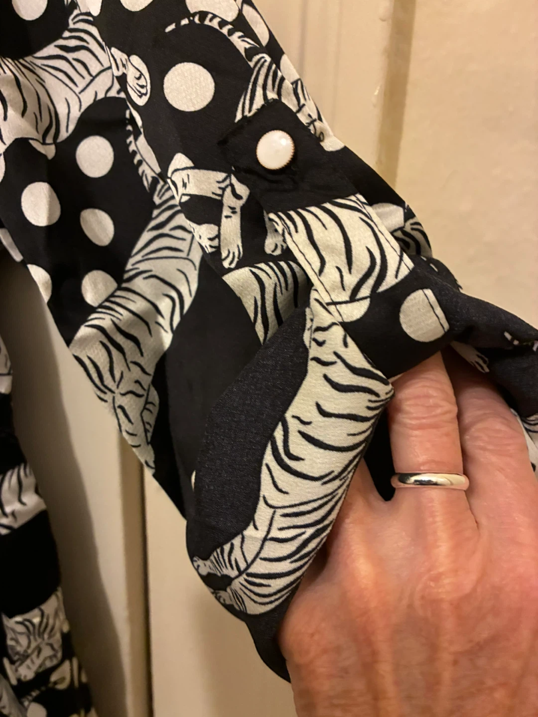 Black and White Tiger and Polka Dot Dress - photo 5