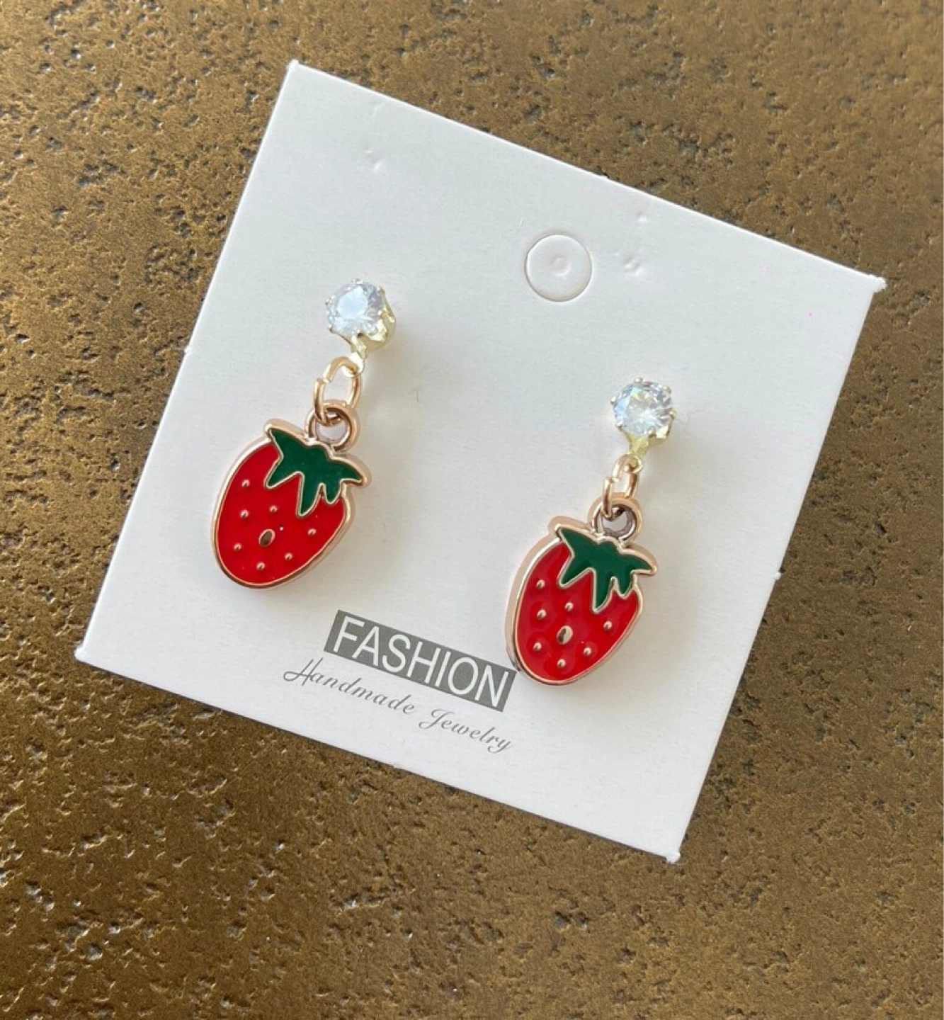 Cute Strawberry Dangle Earrings - photo 2