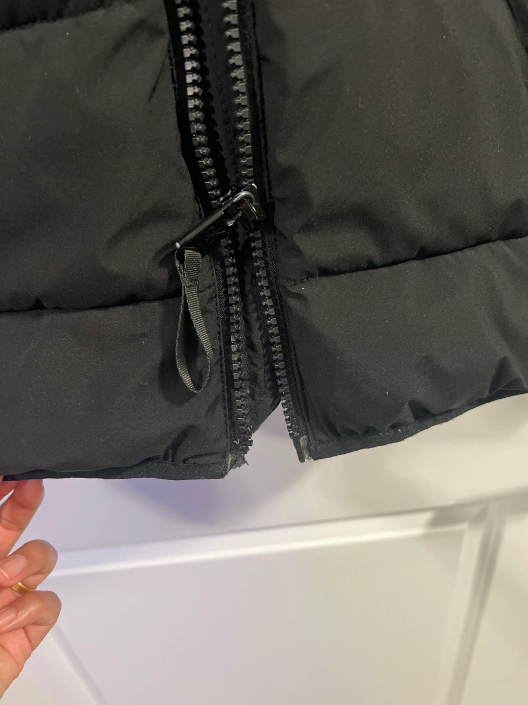 Men Calvin Klein Black Puffer Jacket - Size Small - photo 3