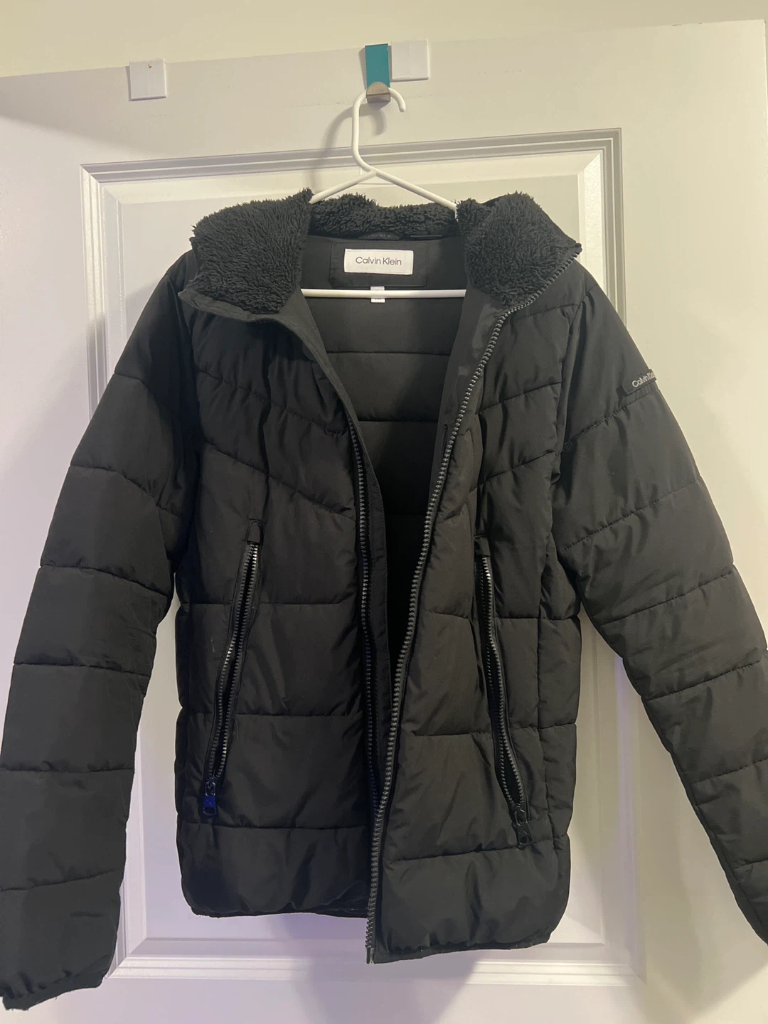 Men Calvin Klein Black Puffer Jacket - Size Small