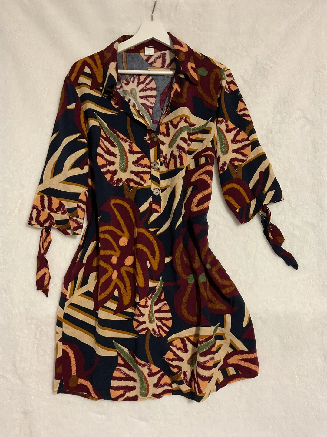 Women's Button-Up Dress with Abstract Print - photo 2