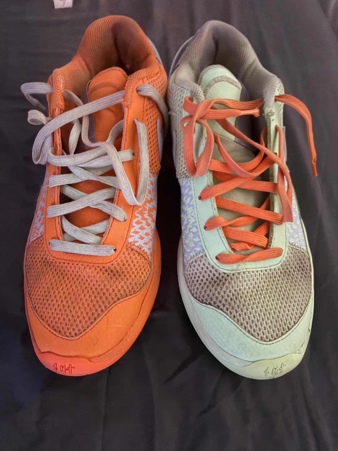 Size 10 men’s Nike Jah ones miss match shoes