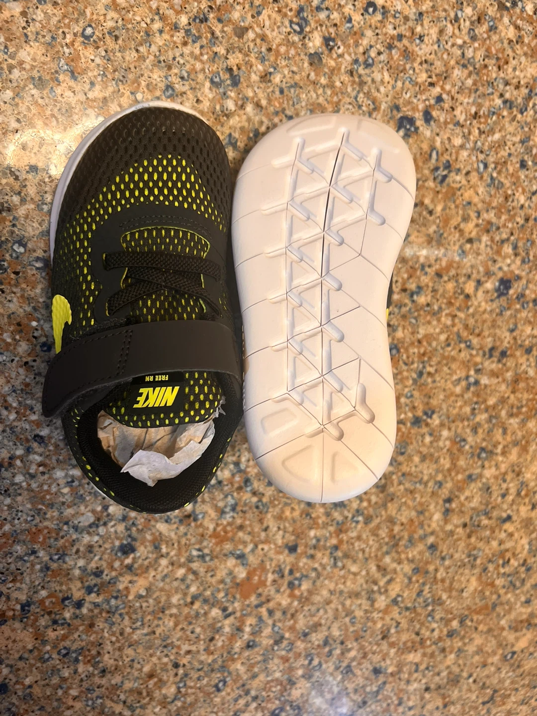 New Nike Free RN Toddler Shoes Black/Volt - photo 4