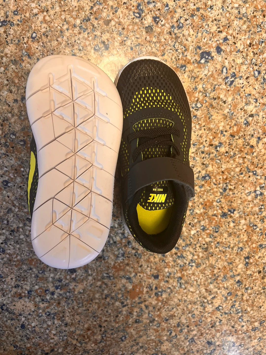 New Nike Free RN Toddler Shoes Black/Volt - photo 5