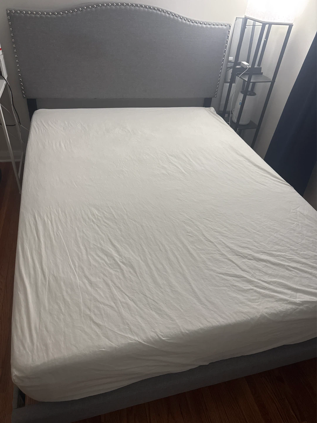Grey Upholstered Queen Bed Frame with Headboard And Mattress