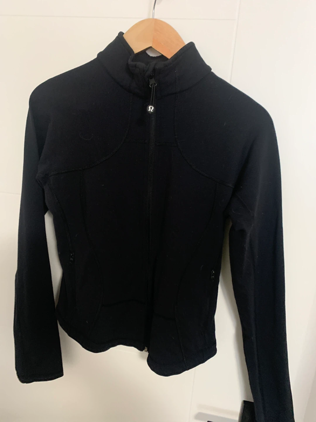 Lululemon Black Zip-Up Jacket