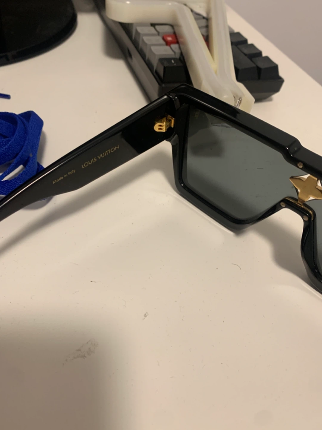 Louis Vuitton Sunglasses - photo 4