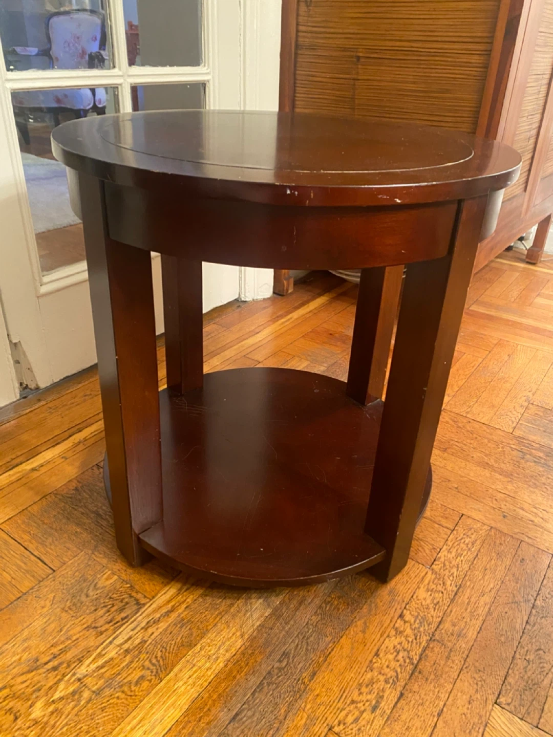 Round Wood End Table - photo 3
