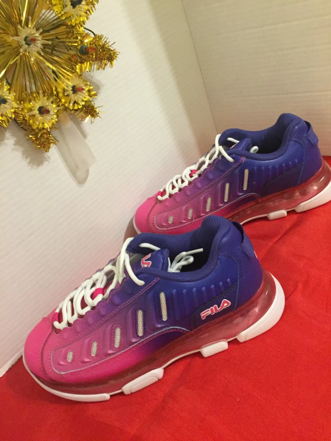 Fila kids size Running Shoes