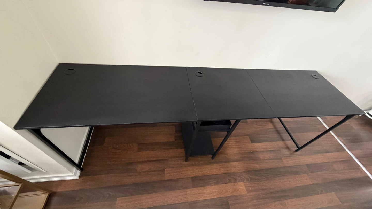 Two-Way Convertible Desk with Lower Storage Shelf - photo 3