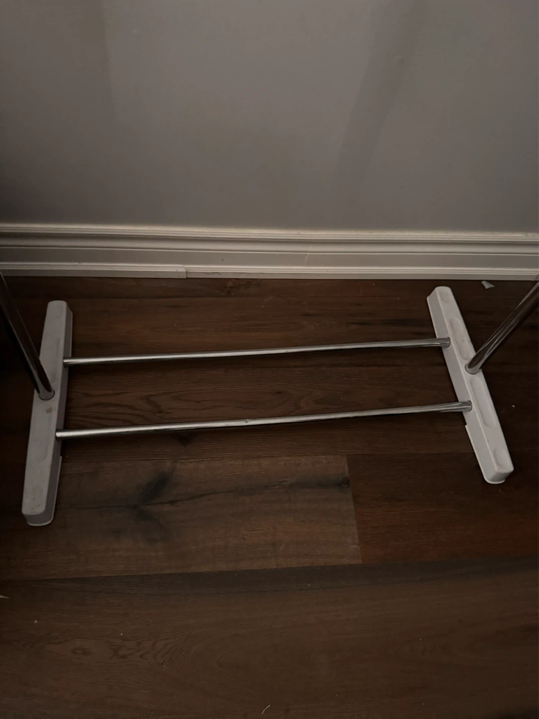 Adjustable Garment Rack - photo 4
