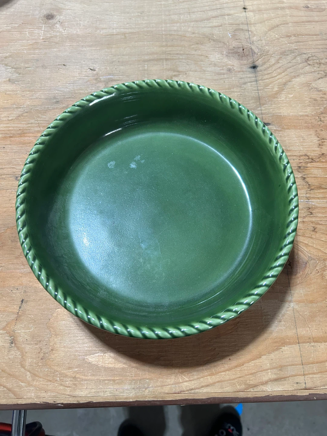 Green Ceramic Pie Plate with Decorative Rim