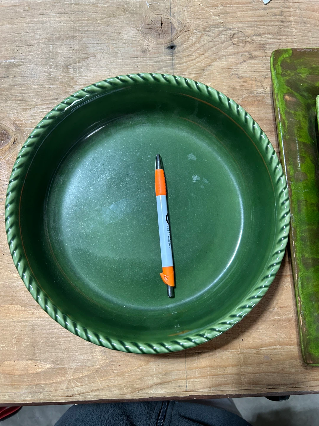 Green Ceramic Pie Plate with Decorative Rim - photo 3