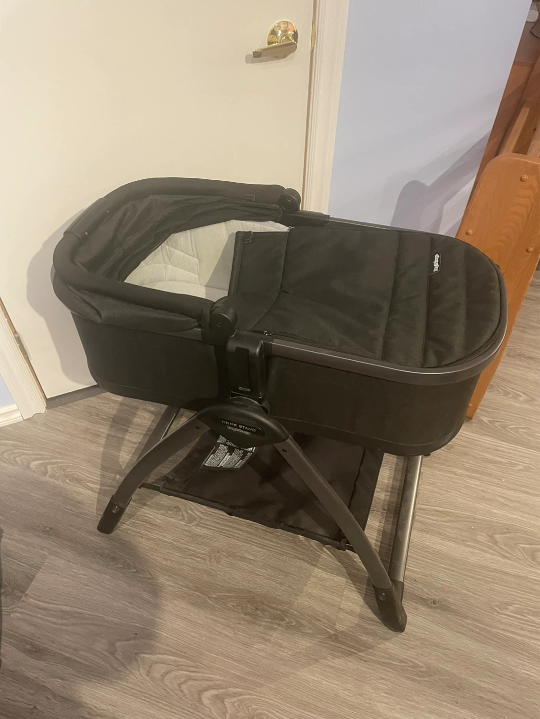 Peg Perego Bassinet with Home Stand - photo 4