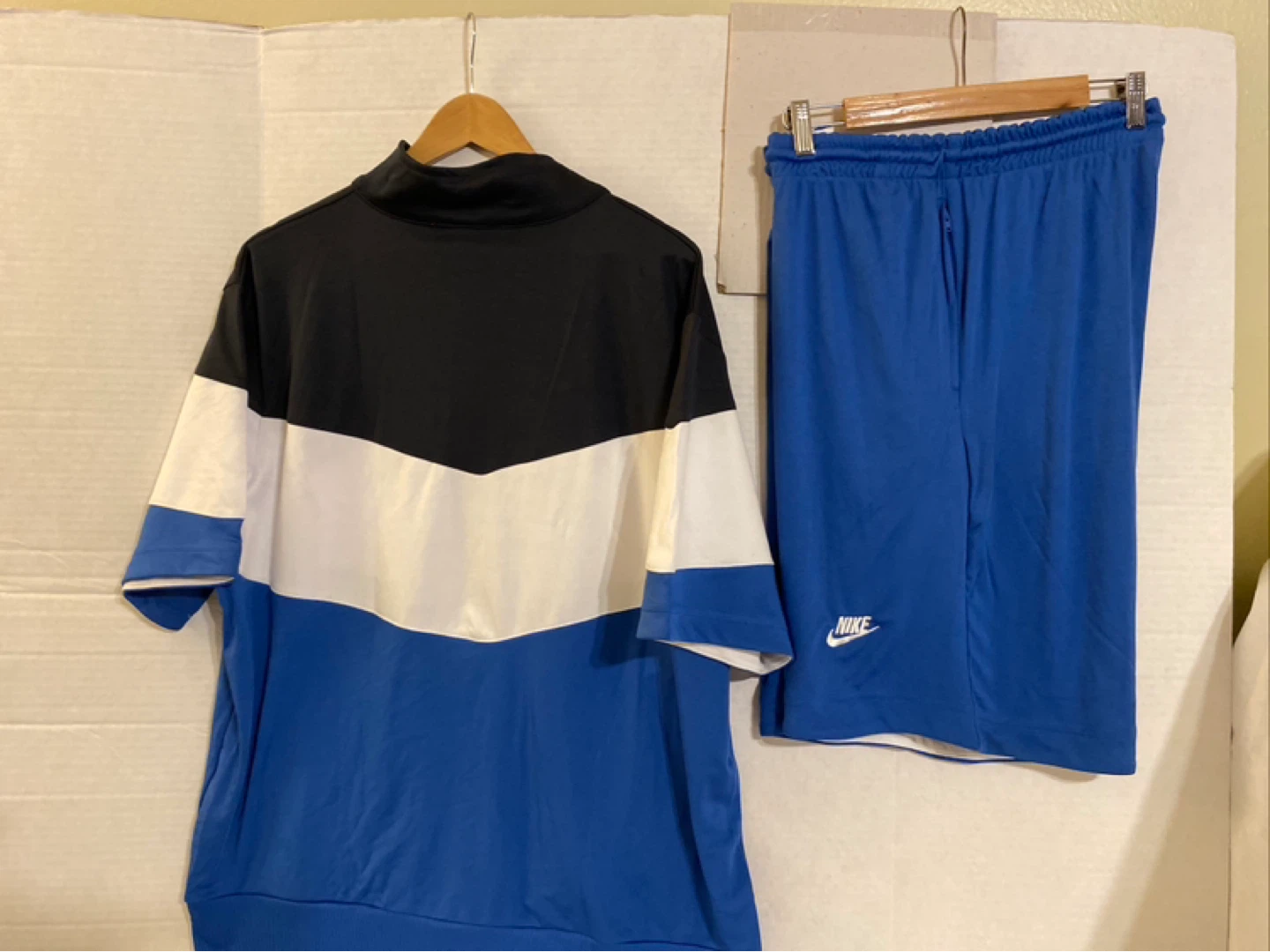 Nike Tracksuit Set Men's XL Jacket and Shorts - photo 3