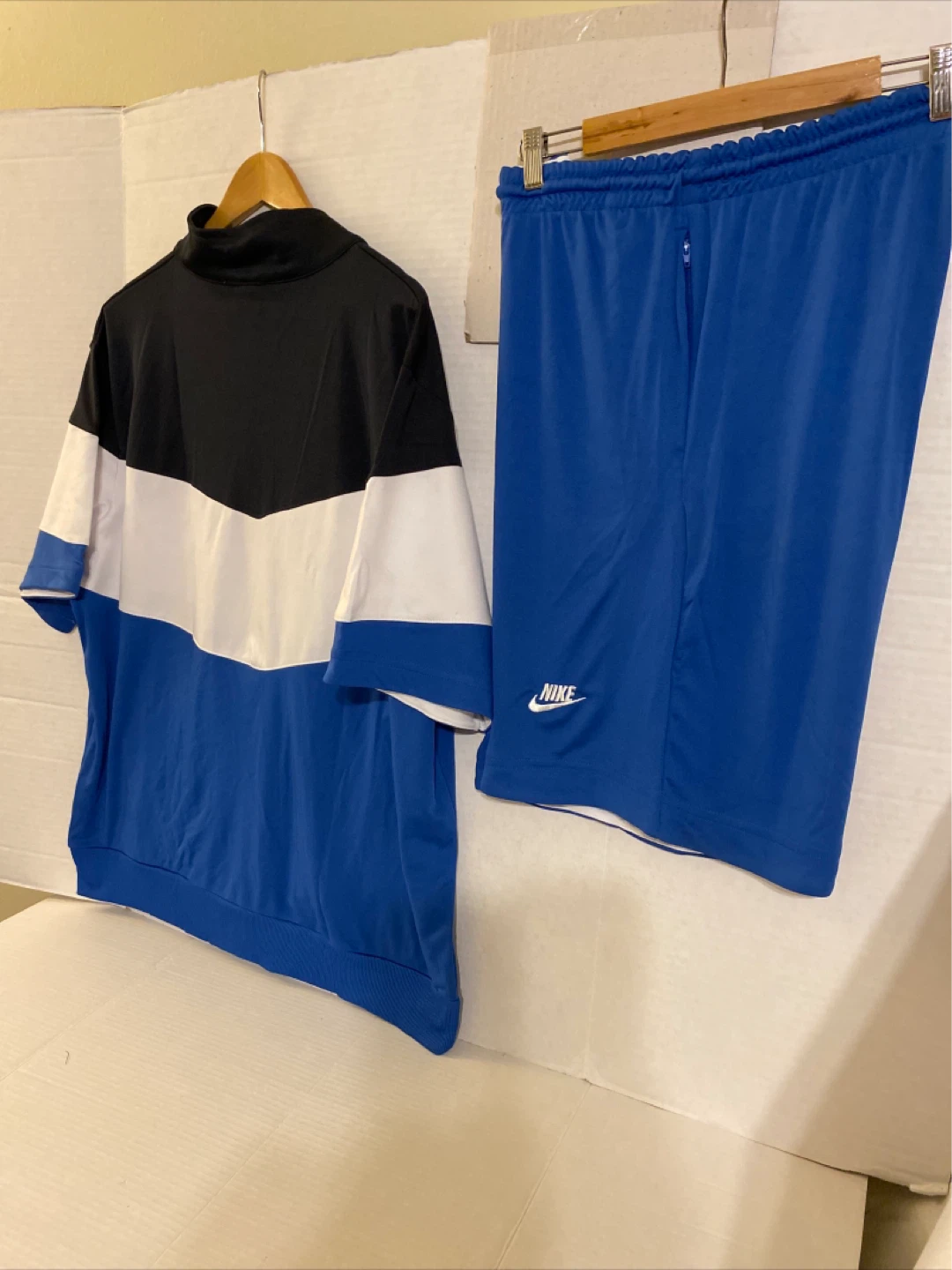 Nike Tracksuit Set Men's XL Jacket and Shorts - photo 4