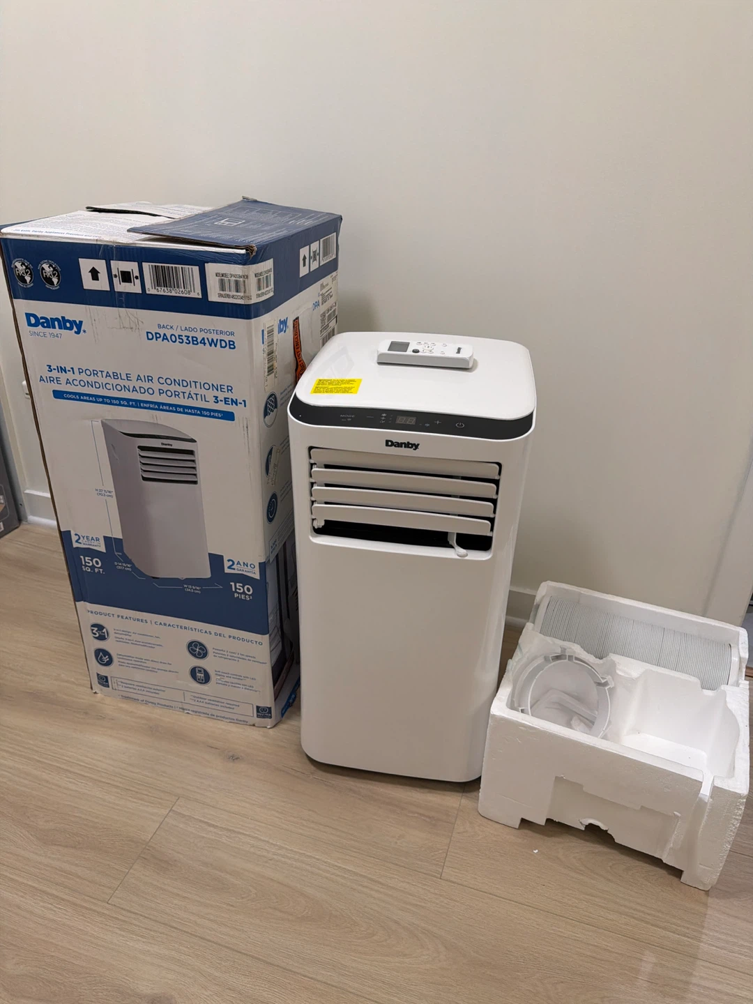 Like New Danby Portable Air Conditioner 6000 BTU