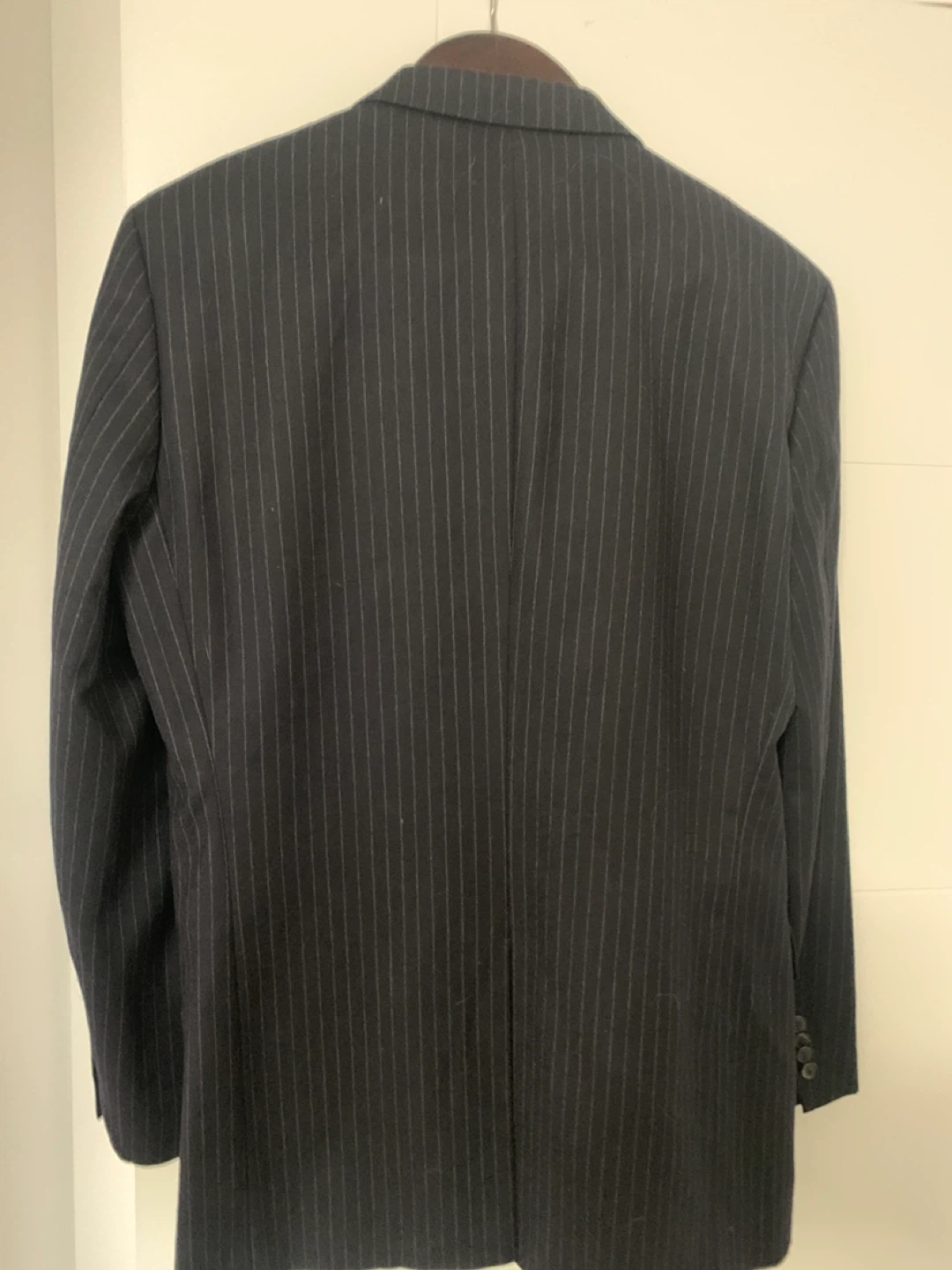 HUGO BOSS Pinstripe Suit Jacket - photo 3