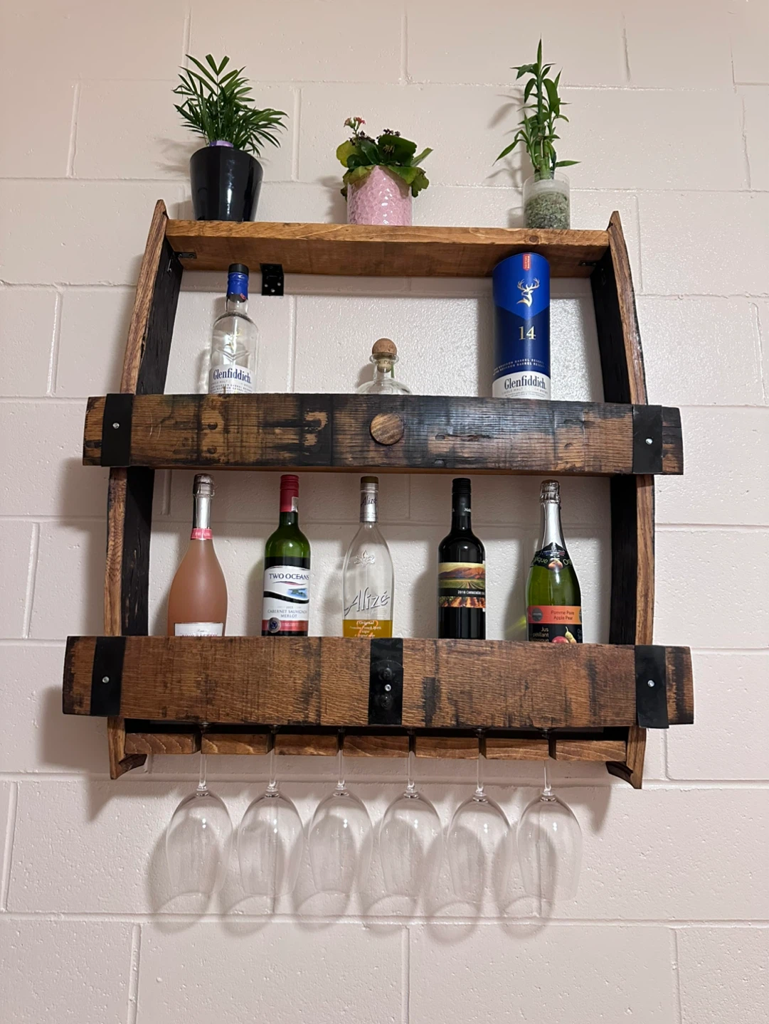 Whiskey Barrel bar with Glass Holder - photo 4