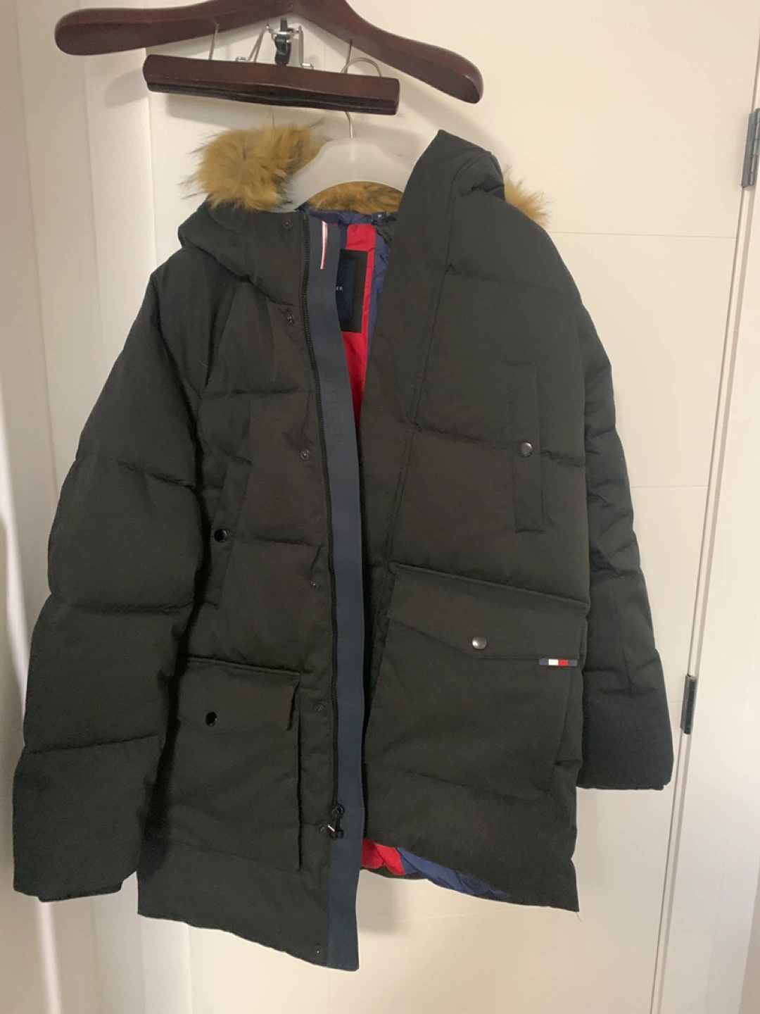Tommy Hilfiger Puffer Jacket with Fur Hood - Size M