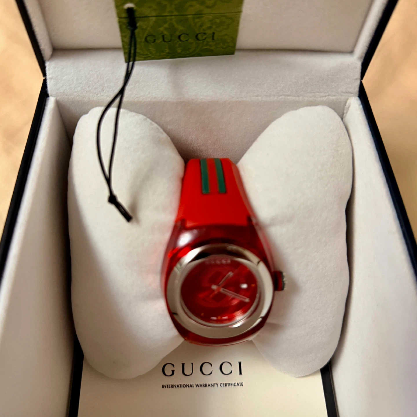 Gucci Sync Red Watch - photo 3