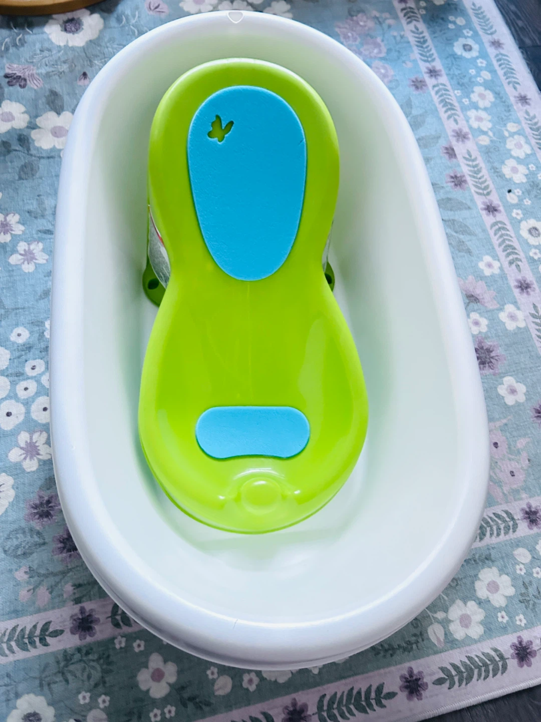 Summer Infant Baby Bath Tub with Newborn Sling