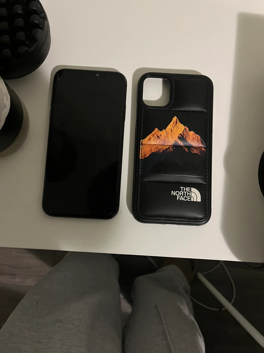 Black Apple iPhone 11 128gb 100% battery health& North Face Case - photo 3