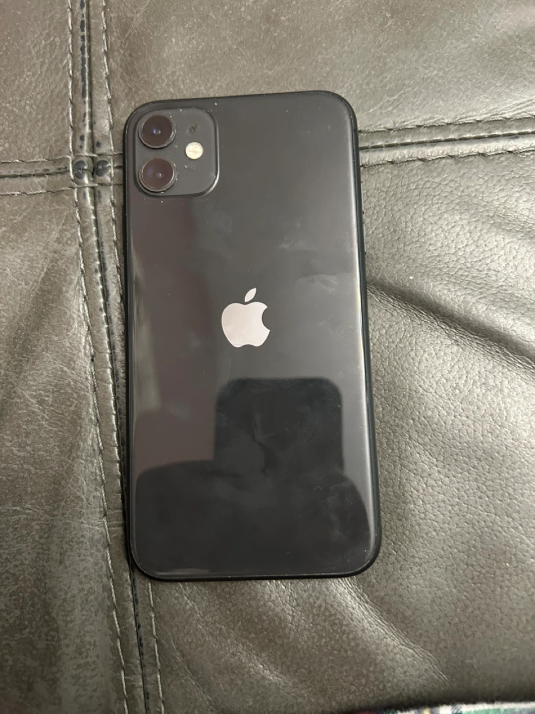 Apple iPhone 11 - Black - photo 3
