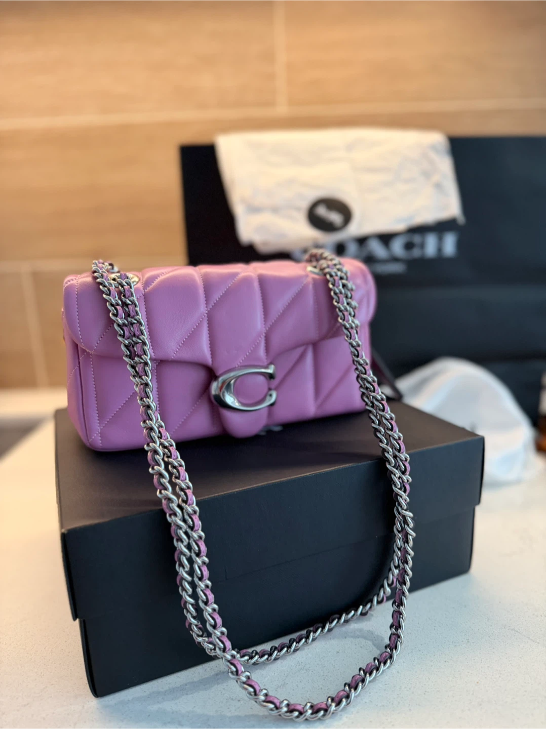 Coach "Heartbeat" Shoulder Bag in Pink Leather - photo 4