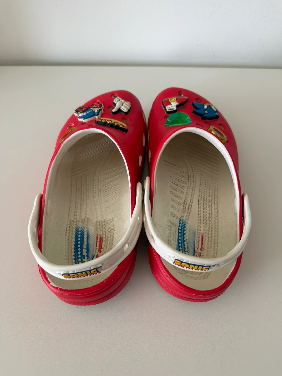 Crocs Sonic the Hedgehog Clogs - Red - Size J 6 - photo 5
