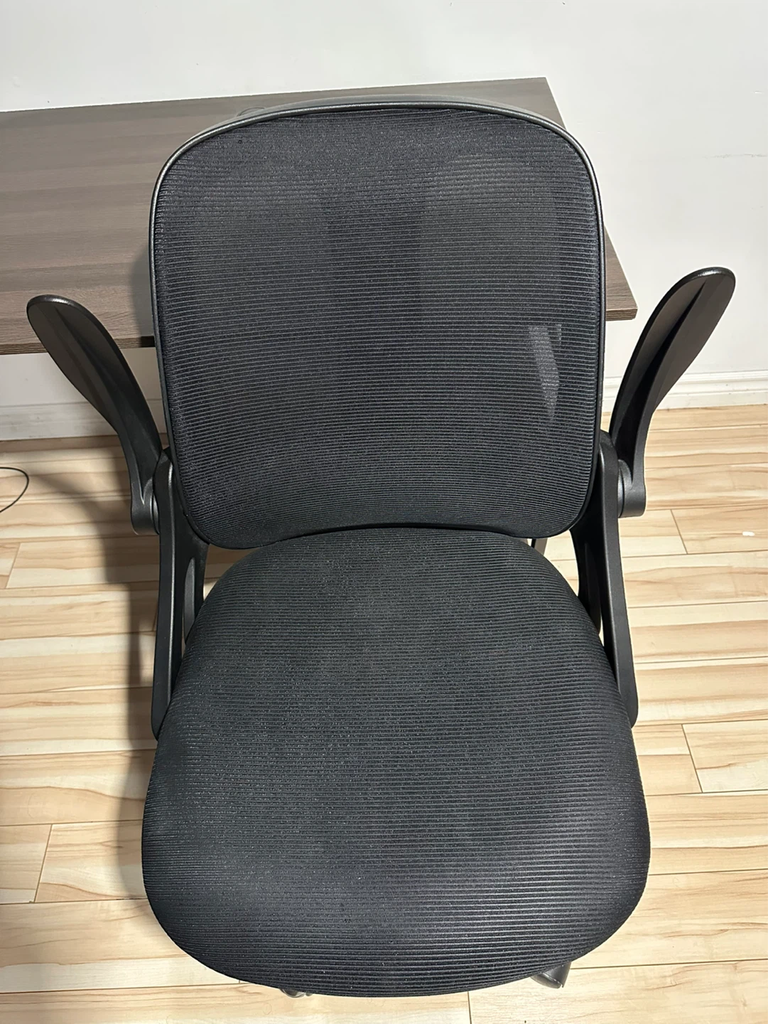 Razzor Ergonomic Mesh Office Chair - photo 3