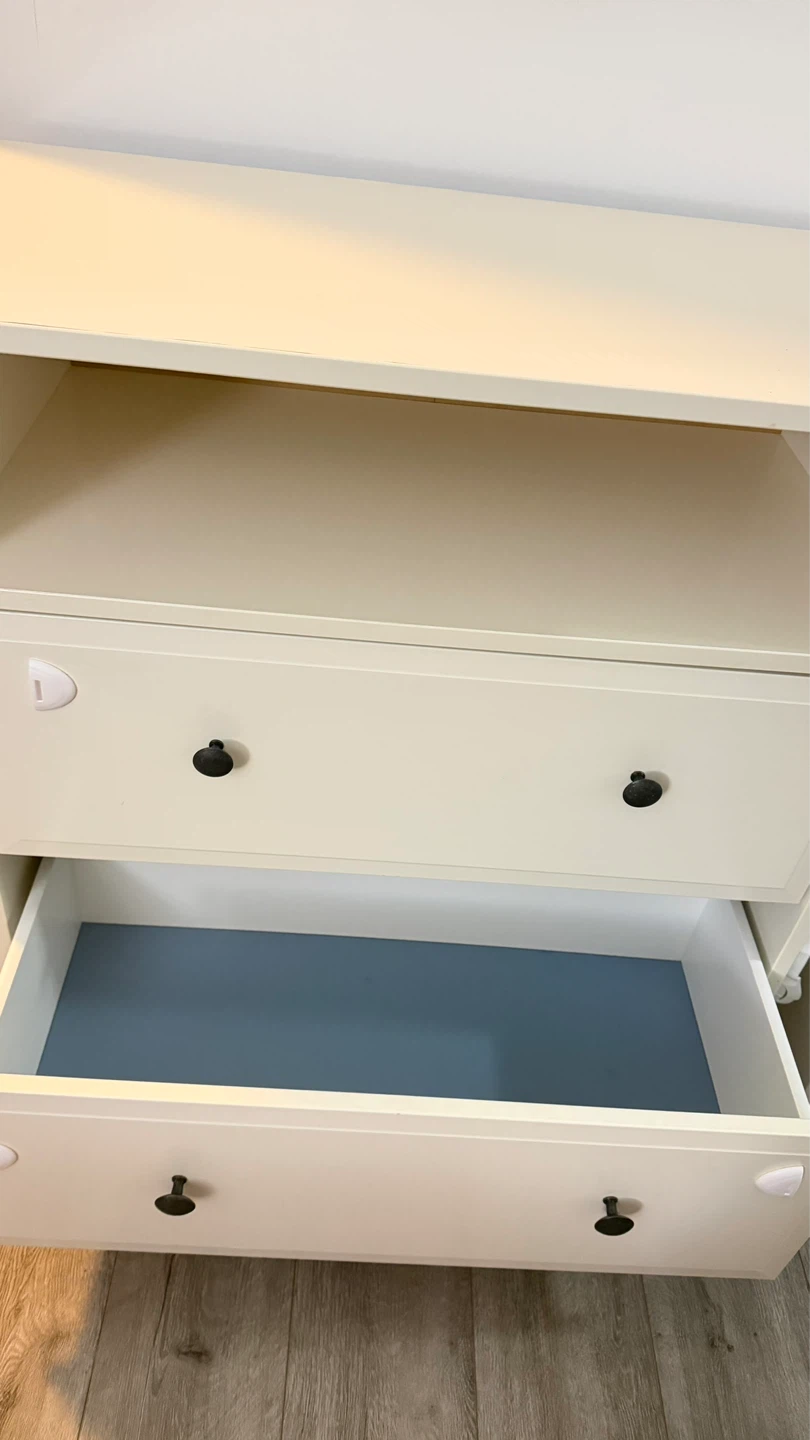 White 2-Drawer Dresser - photo 2