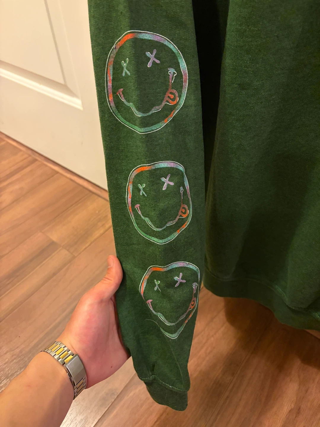 Brand new nirvana long sleeve shirt - photo 3
